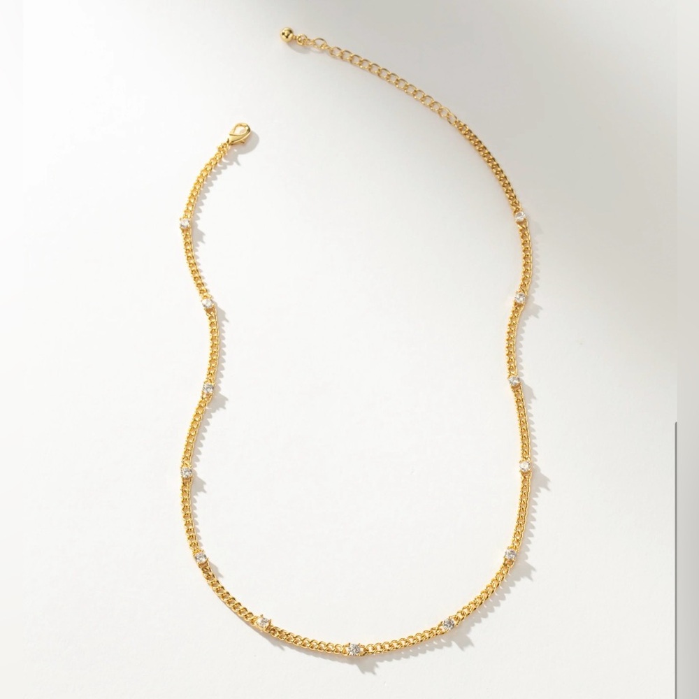 NWT UNCOMMON JAMES Pattern Necklace in Gold
